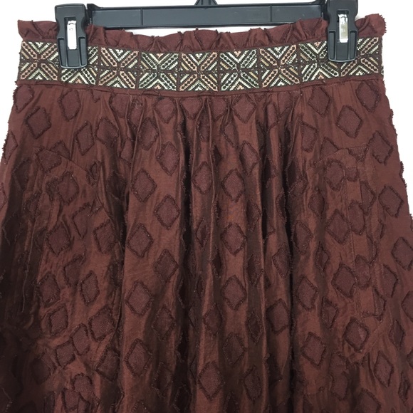 Maeve | Brown Textured Midi Skirt - Picture 6 of 8